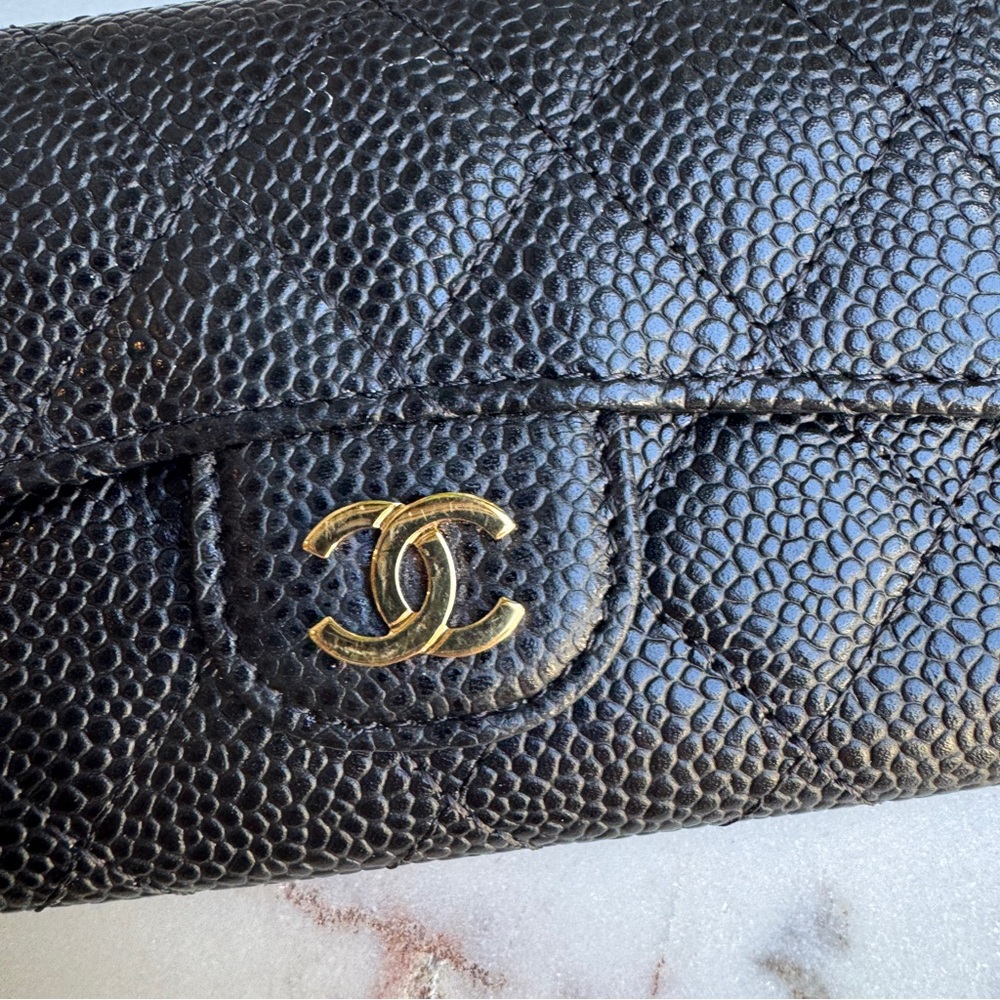 Chanel Caviar Classic Flap Card Holder Wallet - Picture 4 of 13